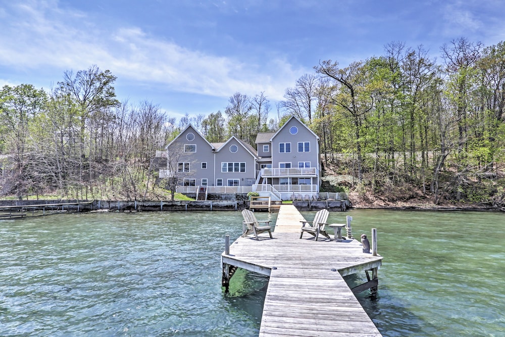 Waterfront Seneca Lake House Fire Pit and Boat Dock — 4-Star Luxury Hotel in Geneva, United States