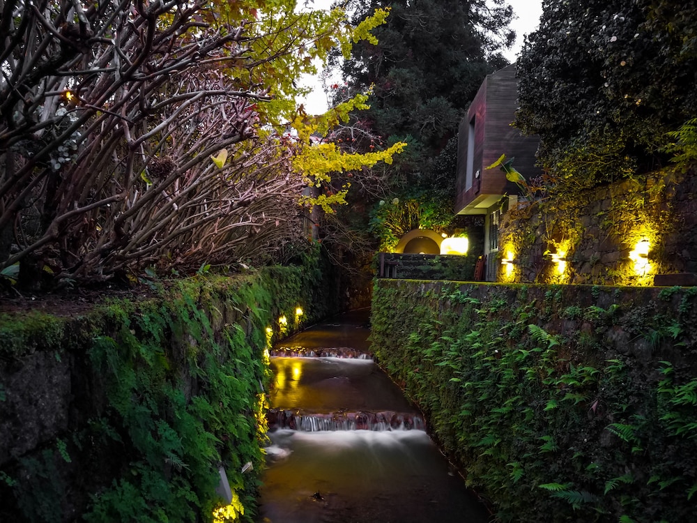 Quinta da Mó — 4-Star Luxury Hotel in Povoacao, Portugal