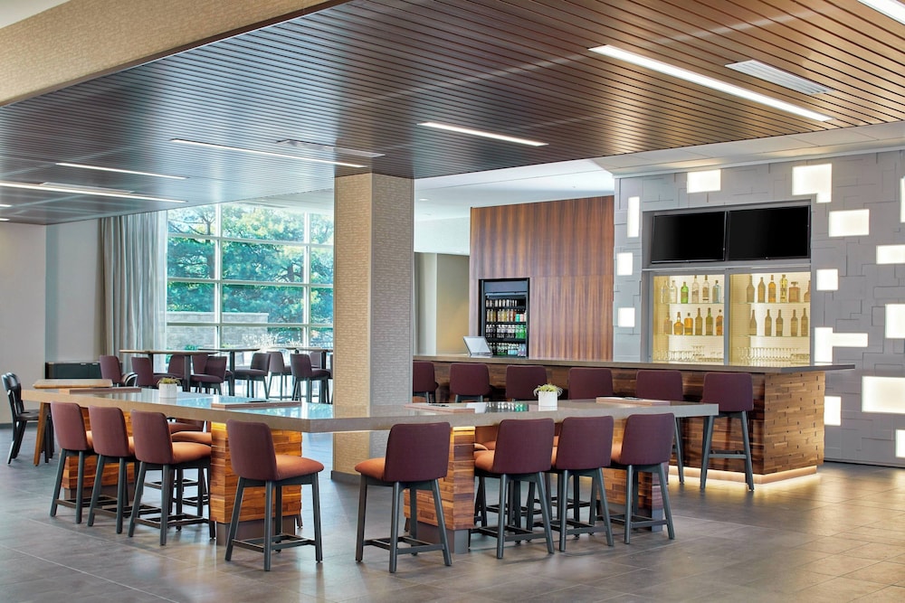 Courtyard by Marriott Albany Airport - photo 29