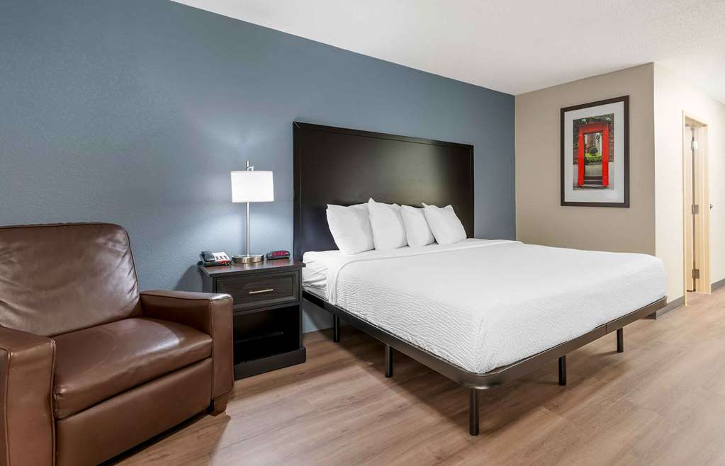 Extended Stay America Suites Fort Wayne South - photo 22