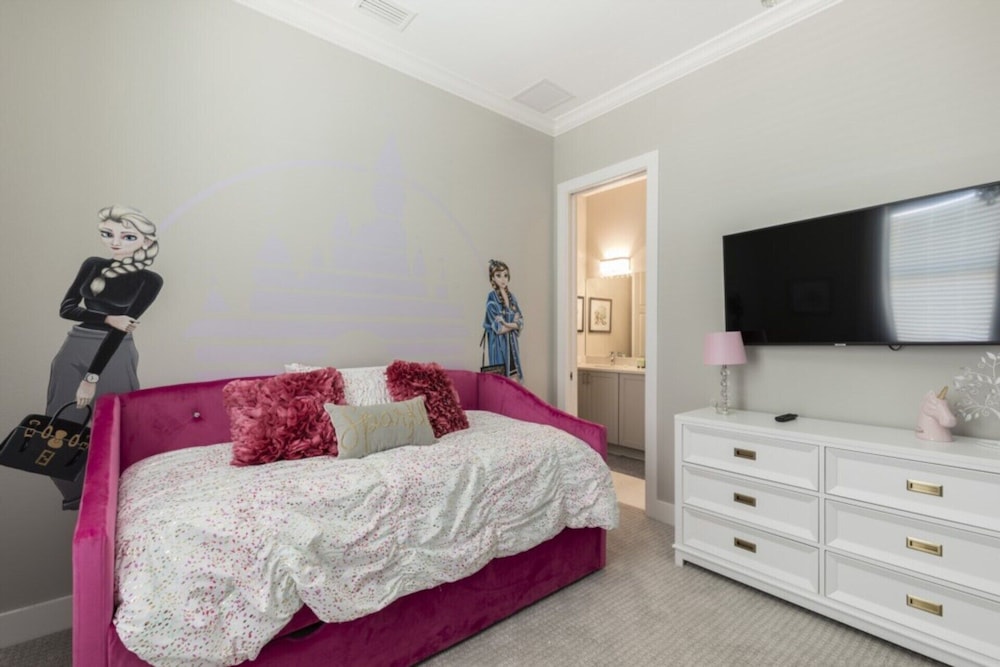 Luxury 6 Bedroom Villa on Reunion Resort and Spa Orlando Villa 3095 - photo 2