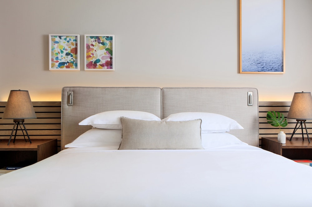Kimpton Epic Hotel By Ihg - photo 12