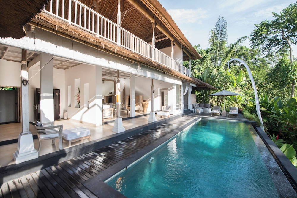 Griya Annisa - carbon neutral hotel in Tegal
