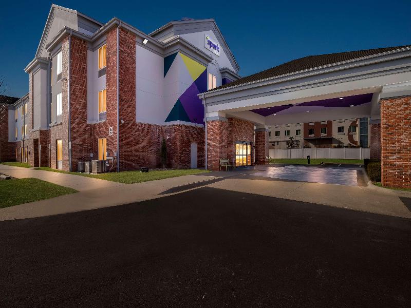 Spark by Hilton Catoosa Tulsa - photo 4
