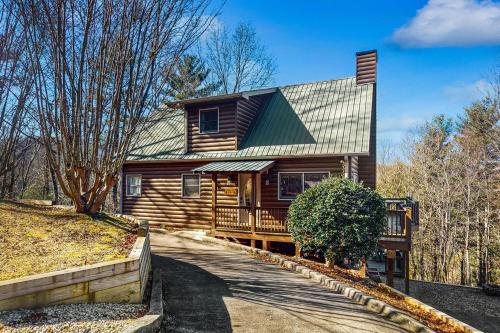 Leeny s Lodge — 4-Star Luxury Hotel in Blue Ridge, United States