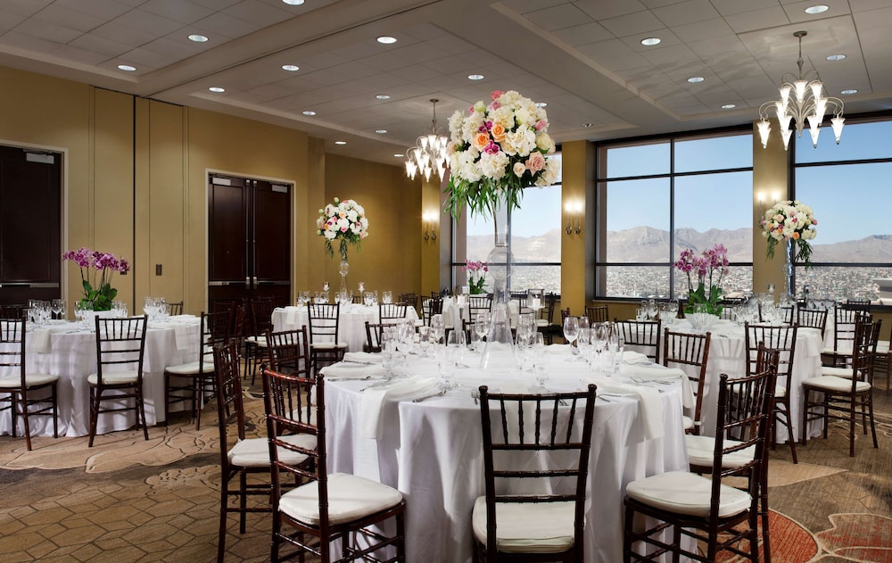 DoubleTree by Hilton El Paso Downtown - photo 58