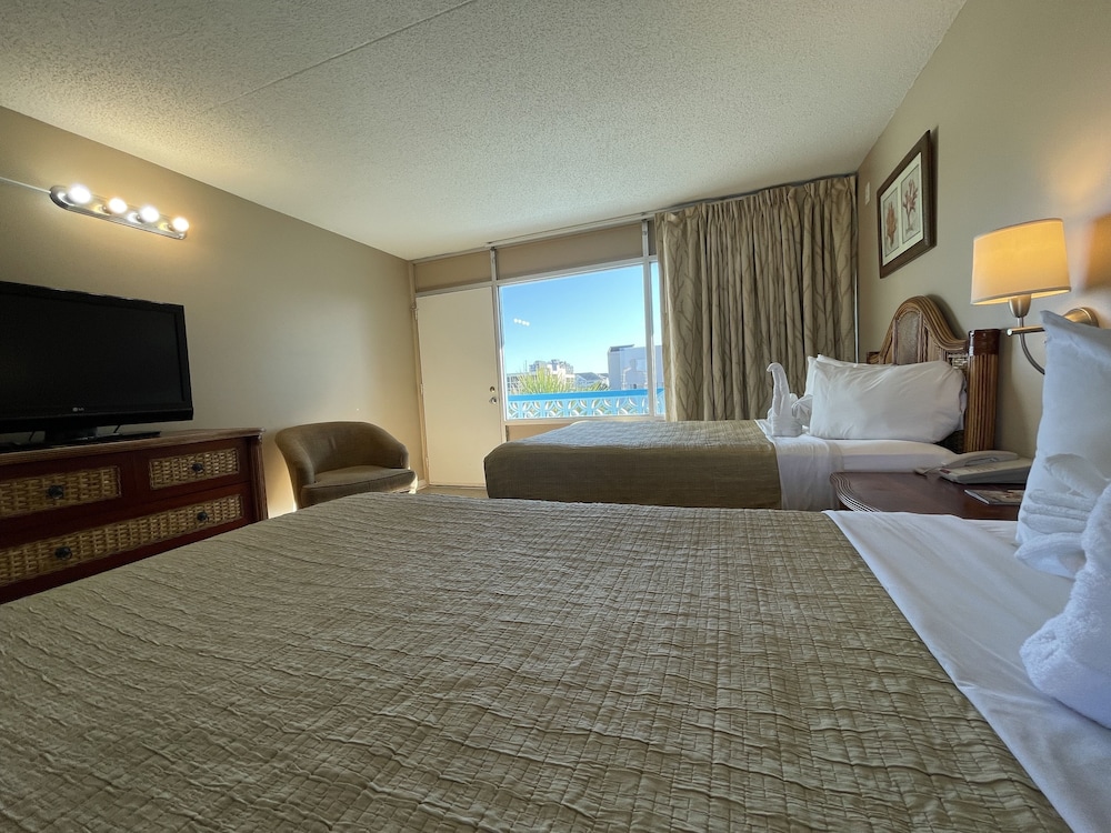 Polynesian Beach & Golf Resort - photo 36