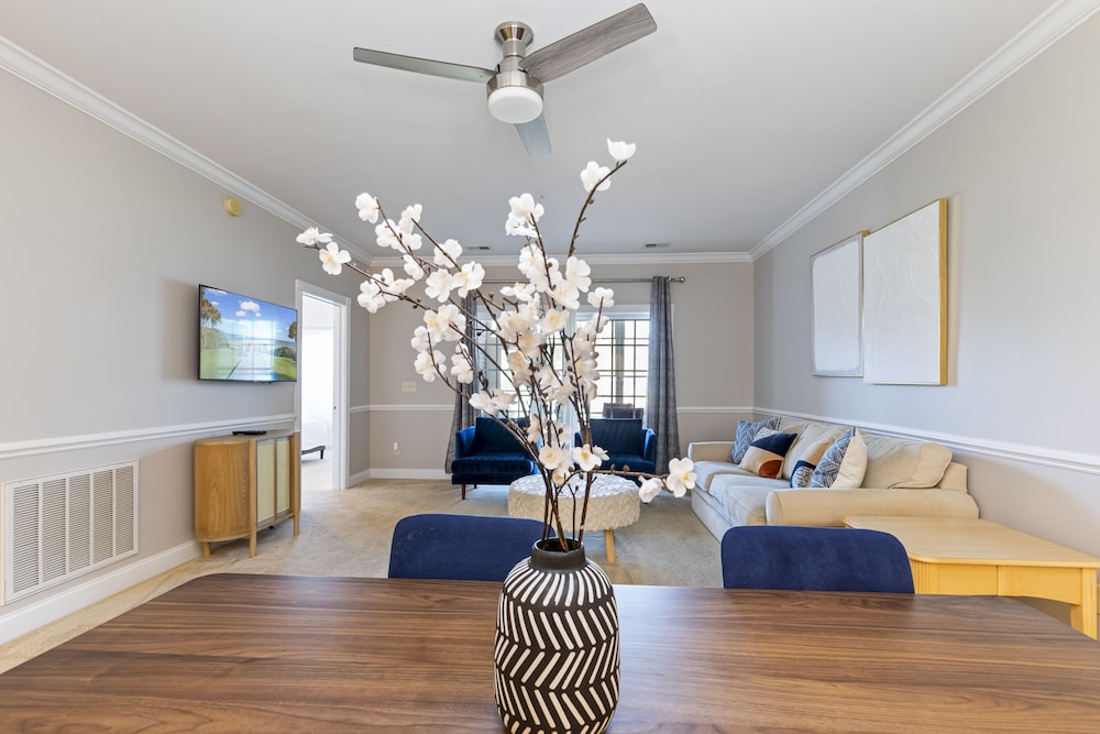 Stylish Golf Beach Getaway - photo 18