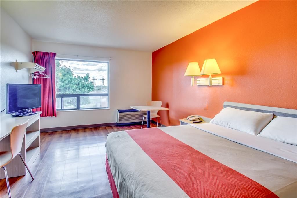 Motel 6 Amherst NY Buffalo - photo 17