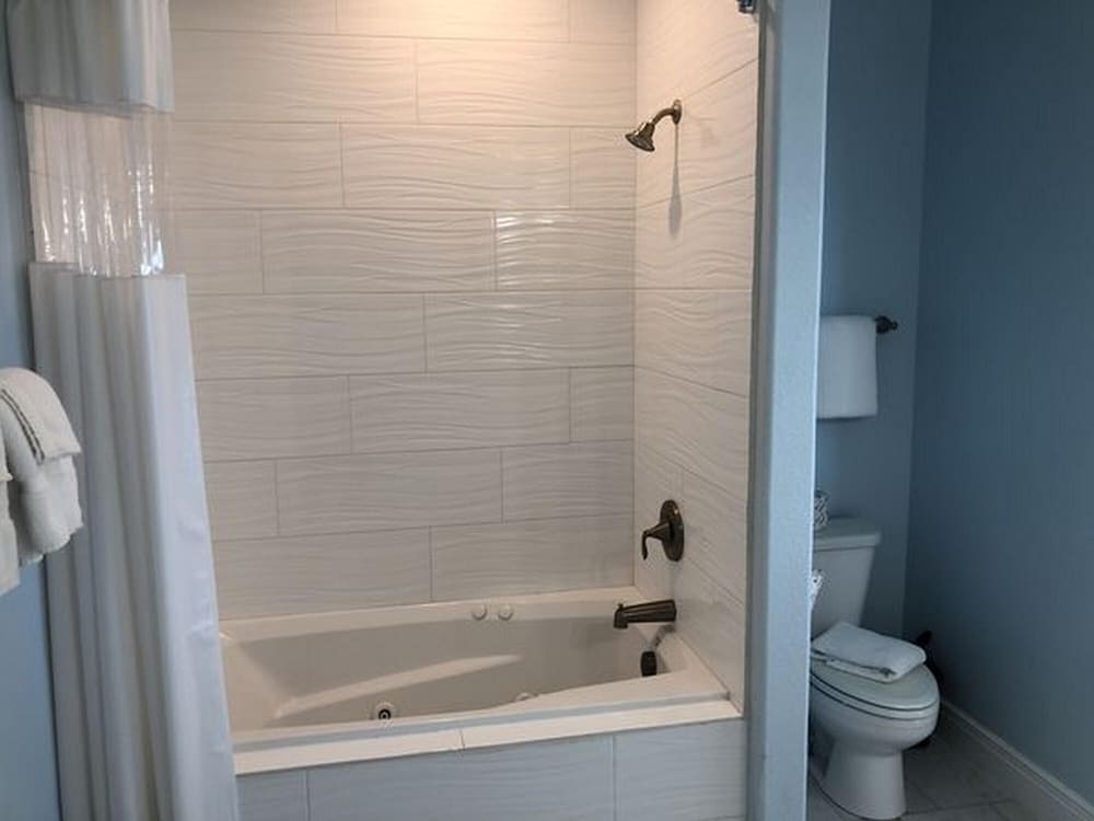 Beachgate CondoSuites & Motel - photo 110