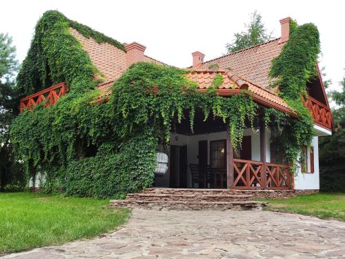 Willa Lichaczówka - carbon neutral hotel in Unknown City