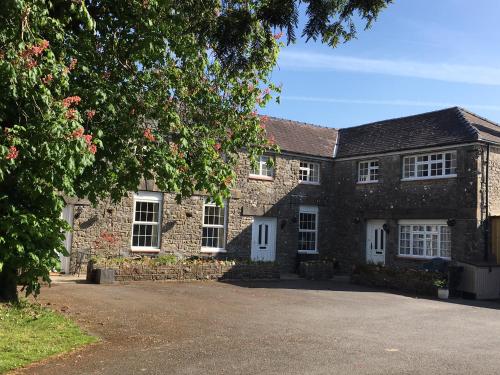 Elm Grove Mews Cottage — 4-Star Luxury Hotel in Pembroke, United Kingdom