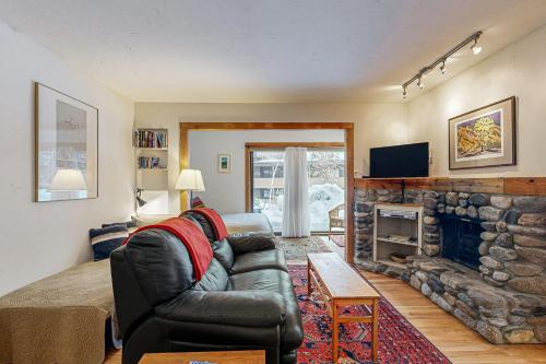 Snow Run Studio — Ketchum — photo 2