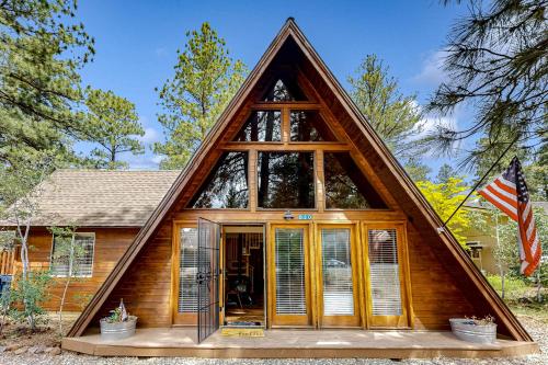 On Timbered Time - carbon neutral hotel in Unknown City