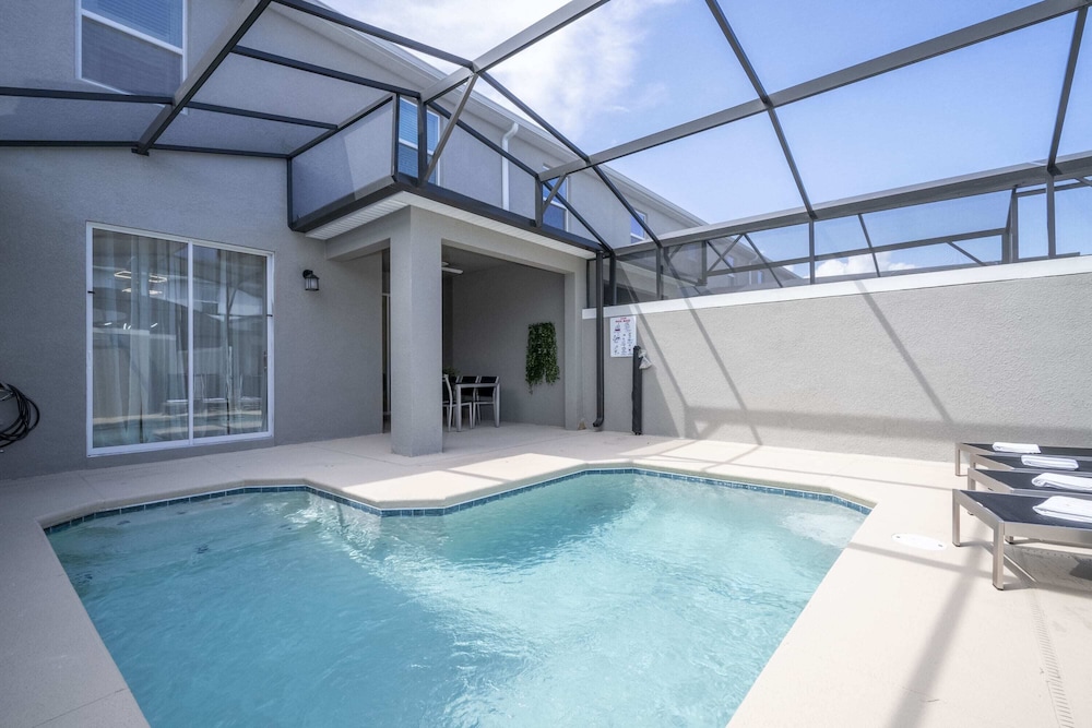 WonderFul 4Bd w Pool Close to Disney at StoreyLake 2669 - featured photo