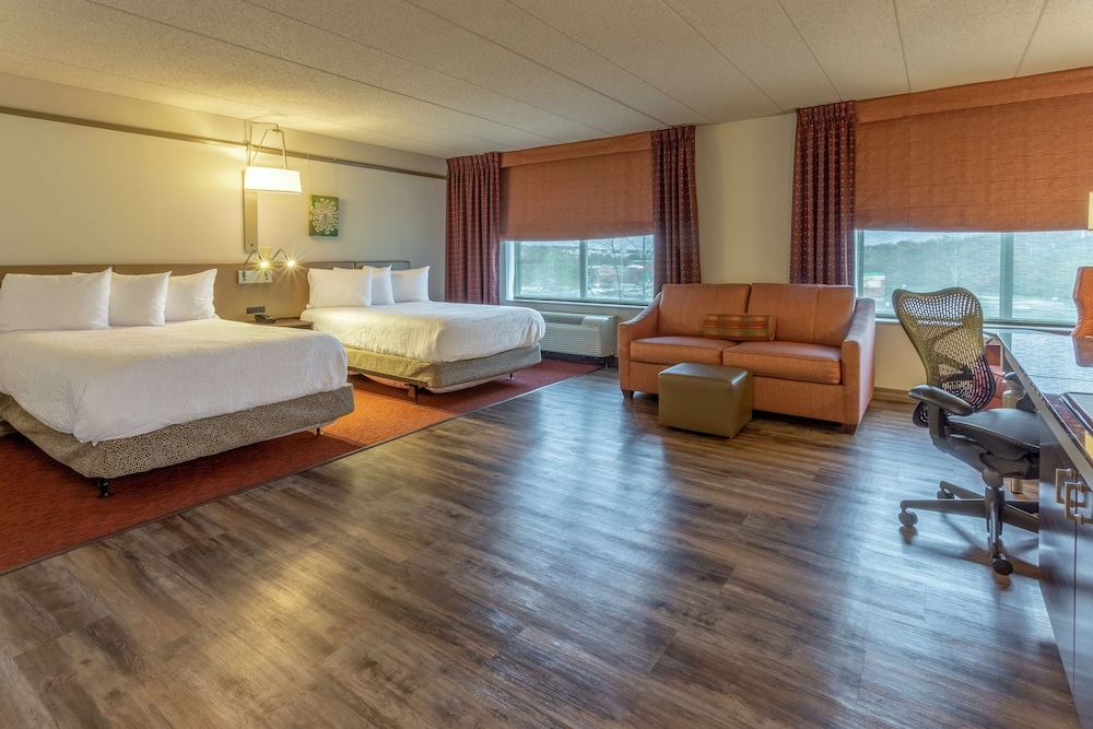 Hilton Garden Inn Owings Mills - photo 7