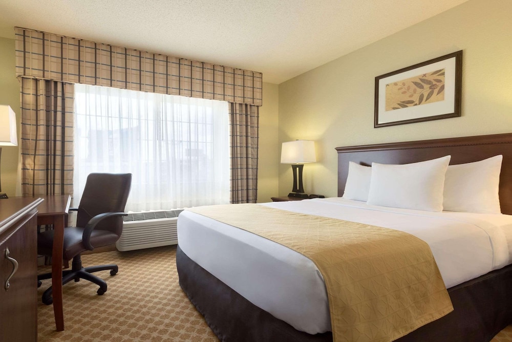 Country Inn & Suites by Radisson Rochester MN - photo 5