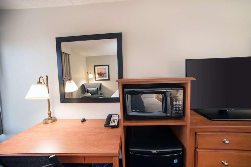 Hampton Inn Louisville North Clarksville - photo 16