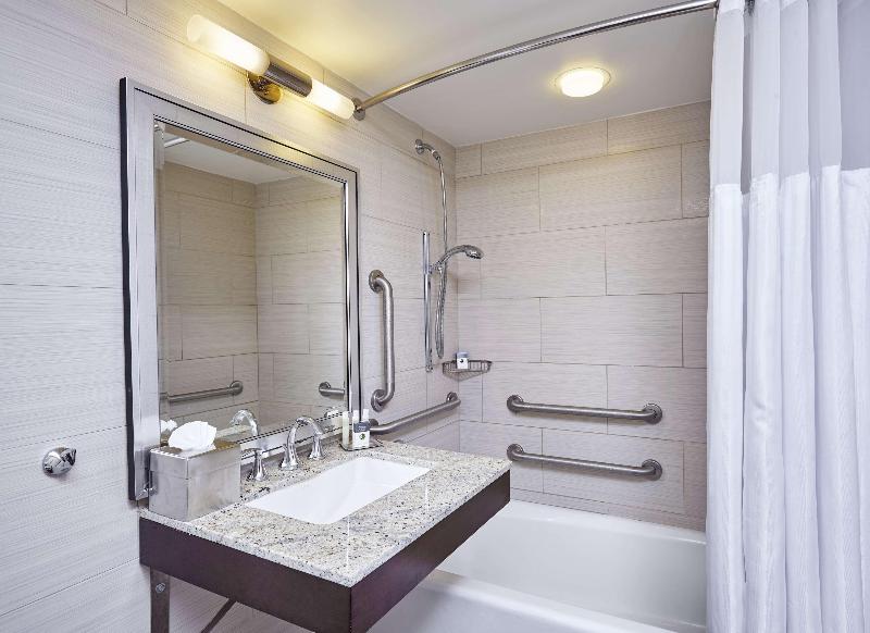 DoubleTree by Hilton Washington DC Crystal City - photo 184