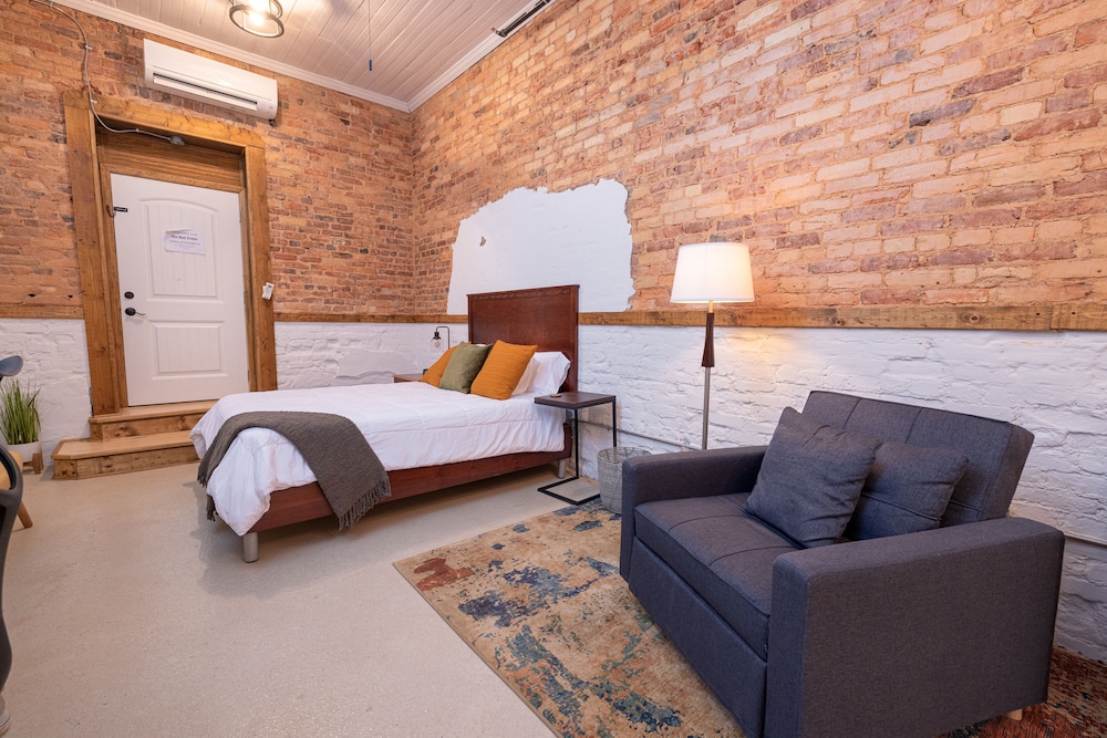 Hartwell Suites - photo 50