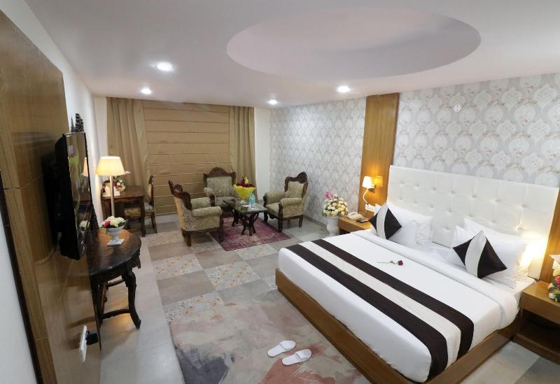 Royal Park Resorts - carbon neutral hotel in Basi