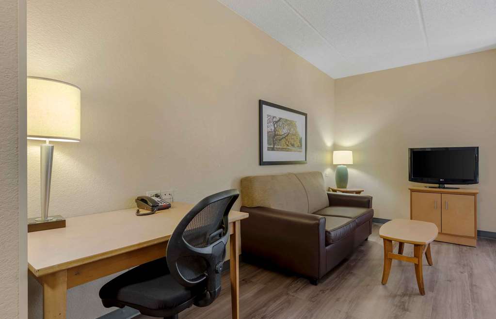 Extended Stay America Select Suites Dallas Las Colinas - photo 10