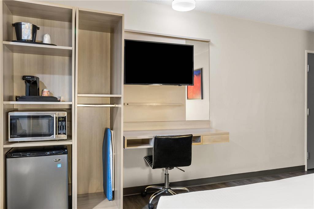 Quality Inn & Suites Nashville Bellevue - photo 11