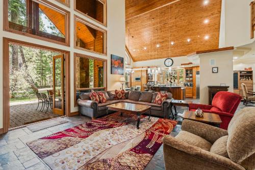 Spectacular low elevation home at its finest