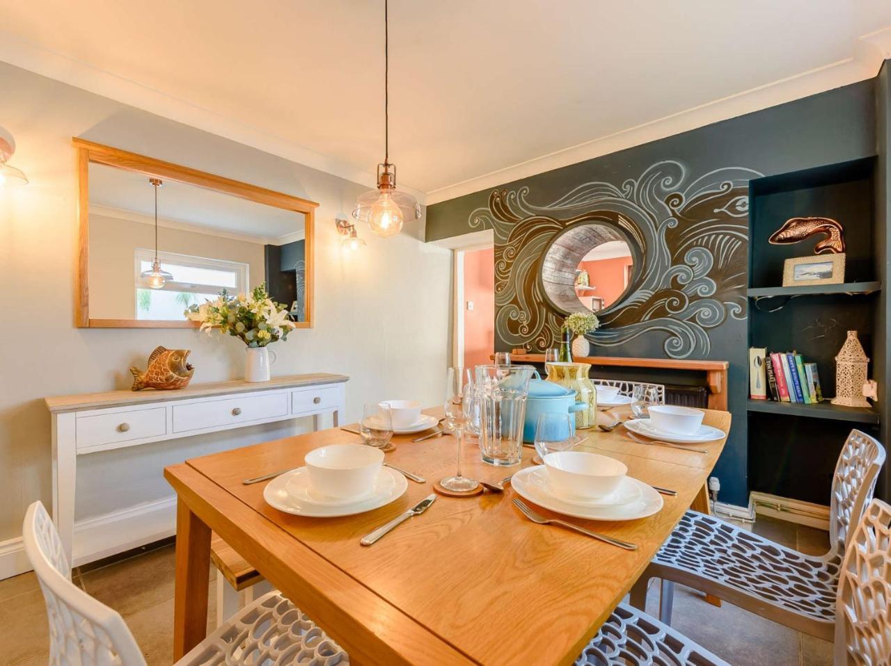 3 Bed in Tenby 90220 in Tenby, United Kingdom