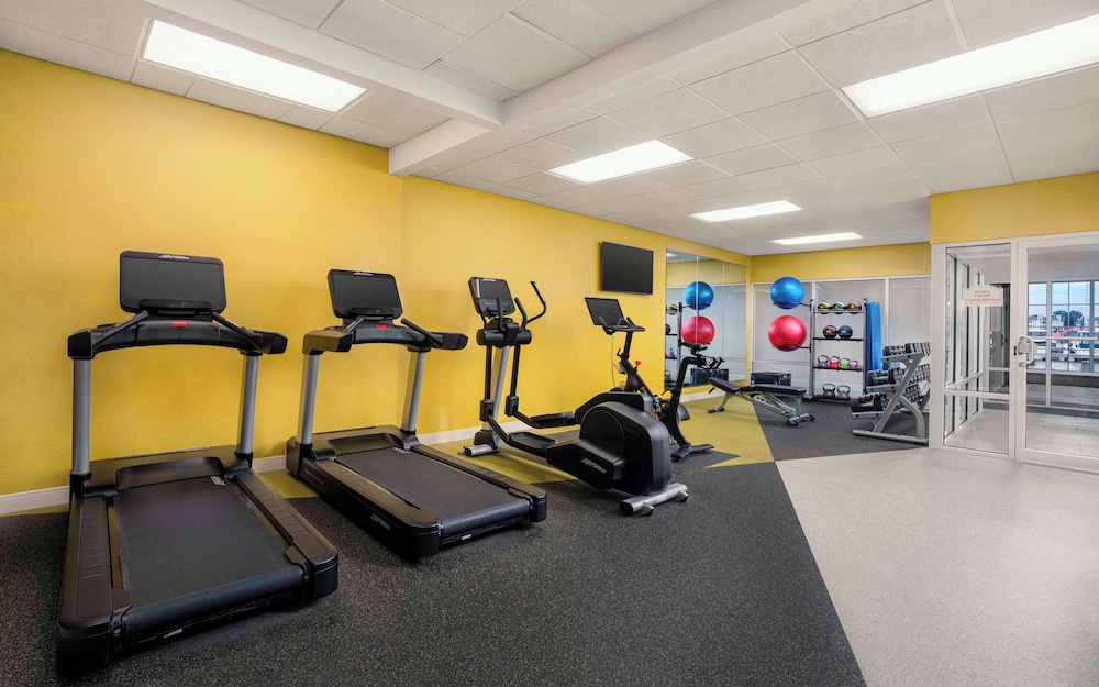 Hilton Garden Inn Kent Island Marina - photo 23