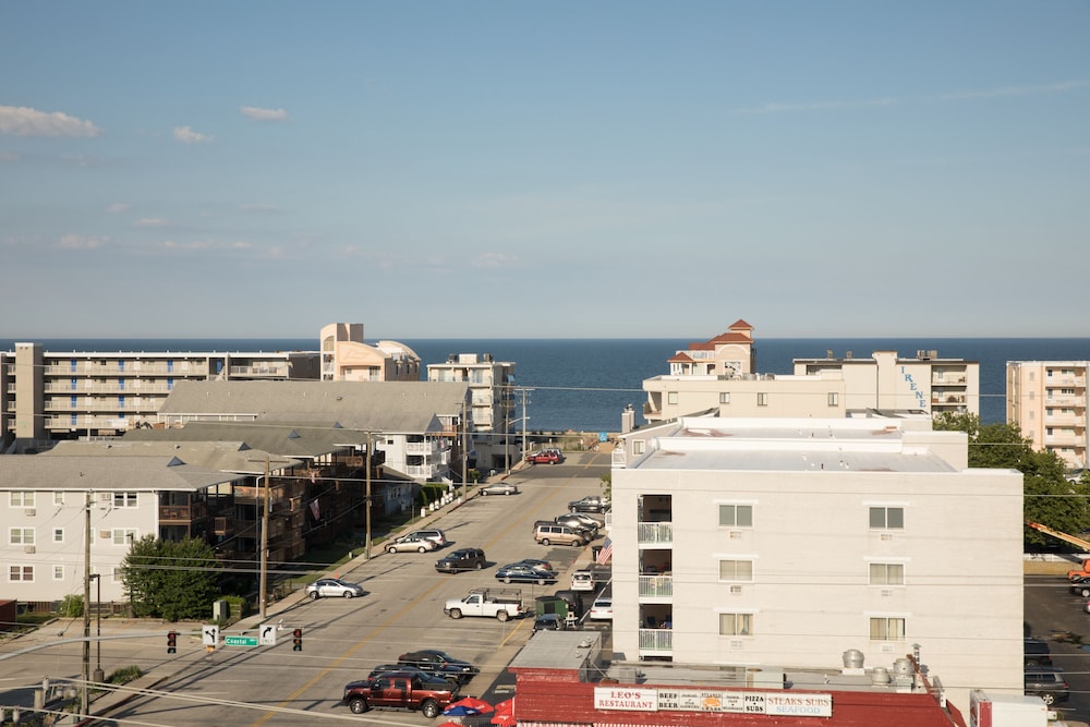 Fenwick Inn - photo 50