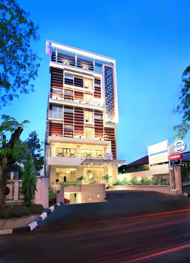 Jingu Hotel - last minute hotel in Yangjiang
