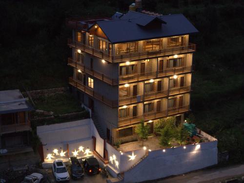 Ostello Tirthan - carbon neutral hotel in Unknown City
