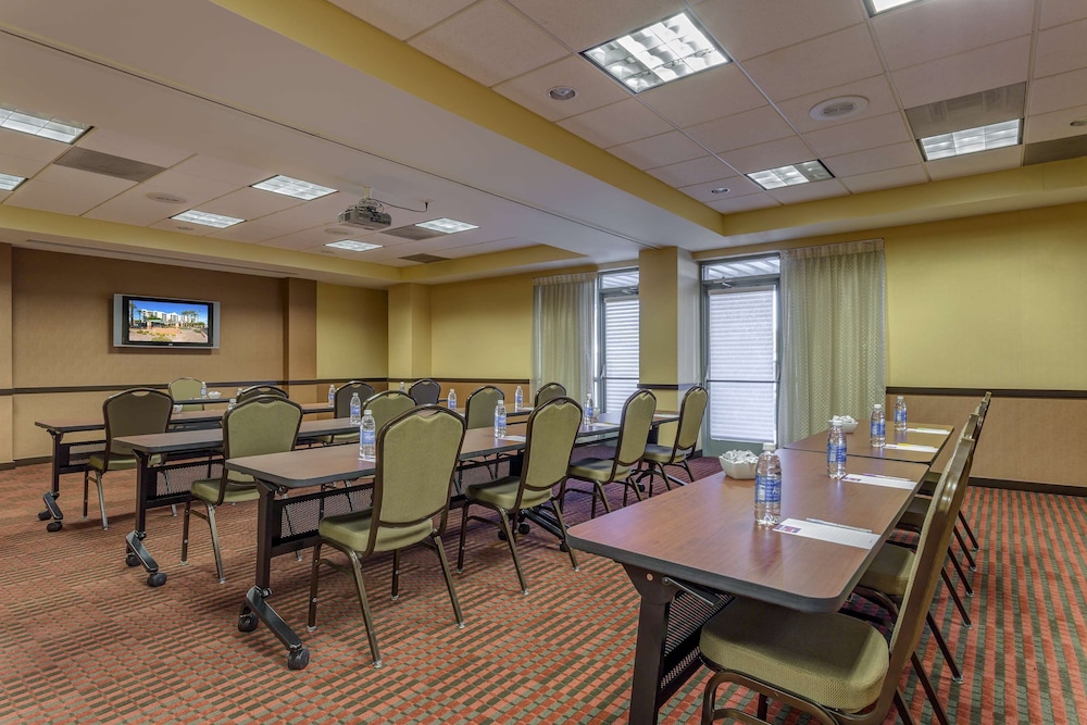 Hyatt Place Scottsdale Old Town - photo 23