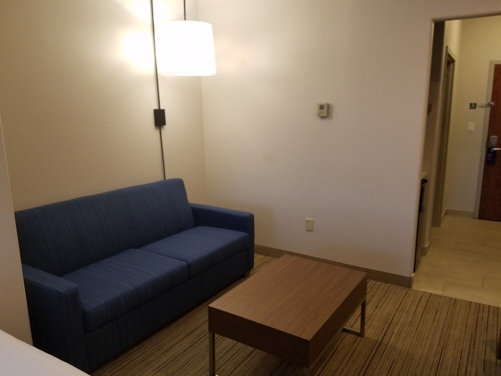Holiday Inn Express & Suites Rio Grand by IHG - photo 22