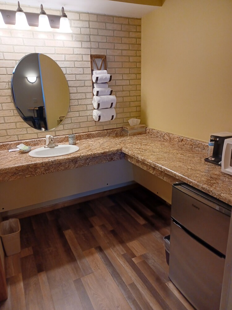 Northwoods Motel - photo 15