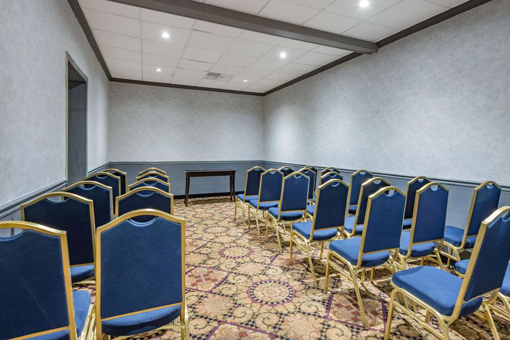 Ramada by Wyndham West Atlantic City - photo 43
