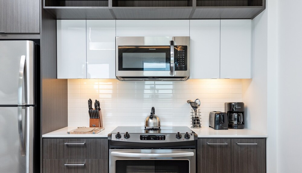 Global Luxury Suites at Reston Town Center - photo 53