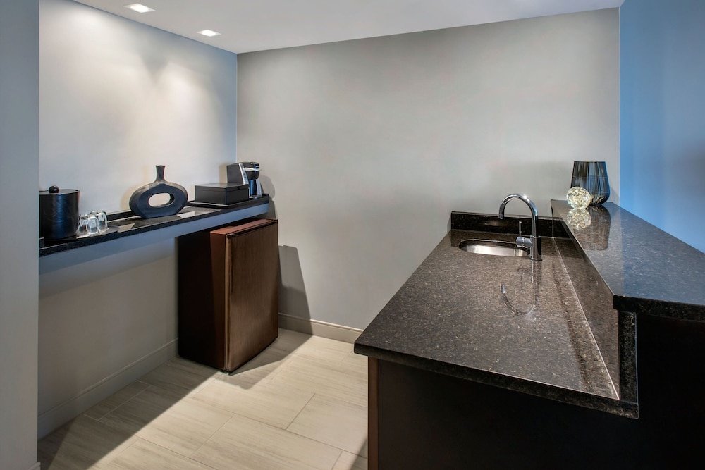 Boston Marriott Burlington - photo 37