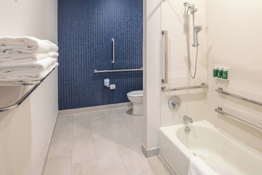 Fairfield Inn & Suites by Marriott Fort Worth Northeast - photo 12