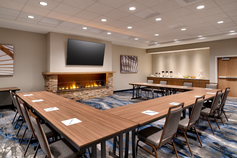 Fairfield by Marriott Inn & Suites Salt Lake City Cottonwood - photo 37