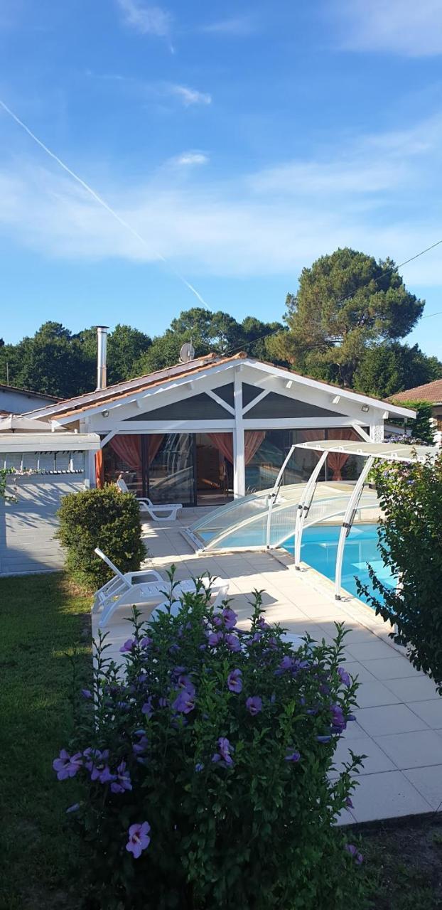 Plaisirs De Lege in Saint-Hilaire-De-Villefranche, France