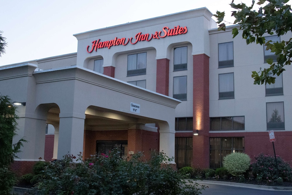 Hampton Inn & Suites Richmond Virginia Center - featured photo
