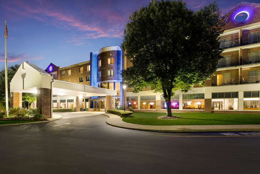 Best Western Grand Victorian Inn - photo 14