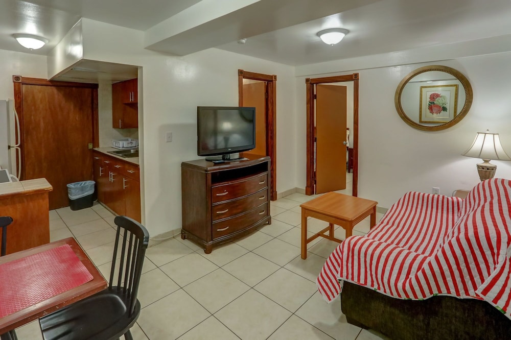 Richard's Motel - photo 73