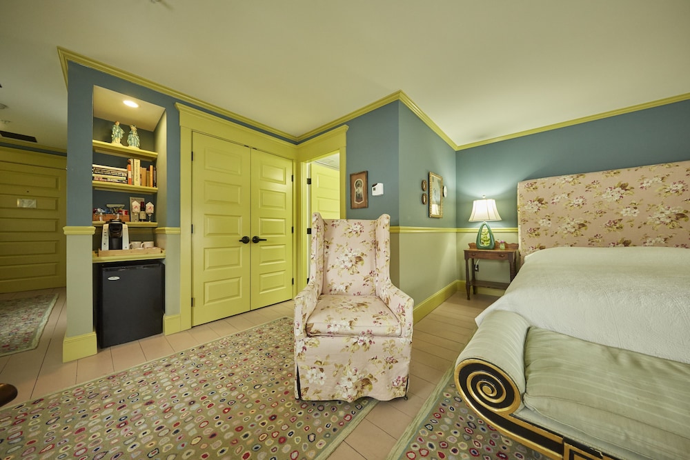 The Red Lion Inn - photo 10