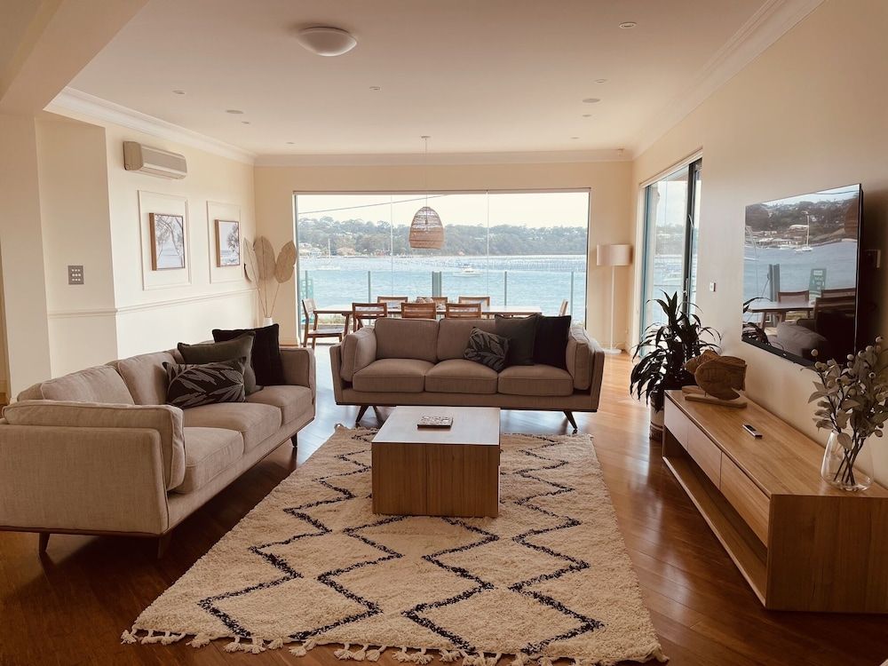 Market Street Penthouse in Merimbula, Australia