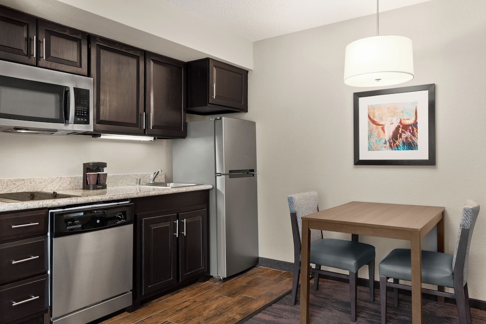 Addison Suites - photo 19