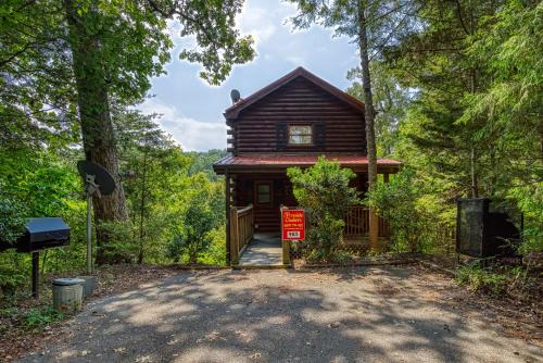 Tennessee Twilight Cabin — 4-Star Luxury Hotel in Sevierville, United States