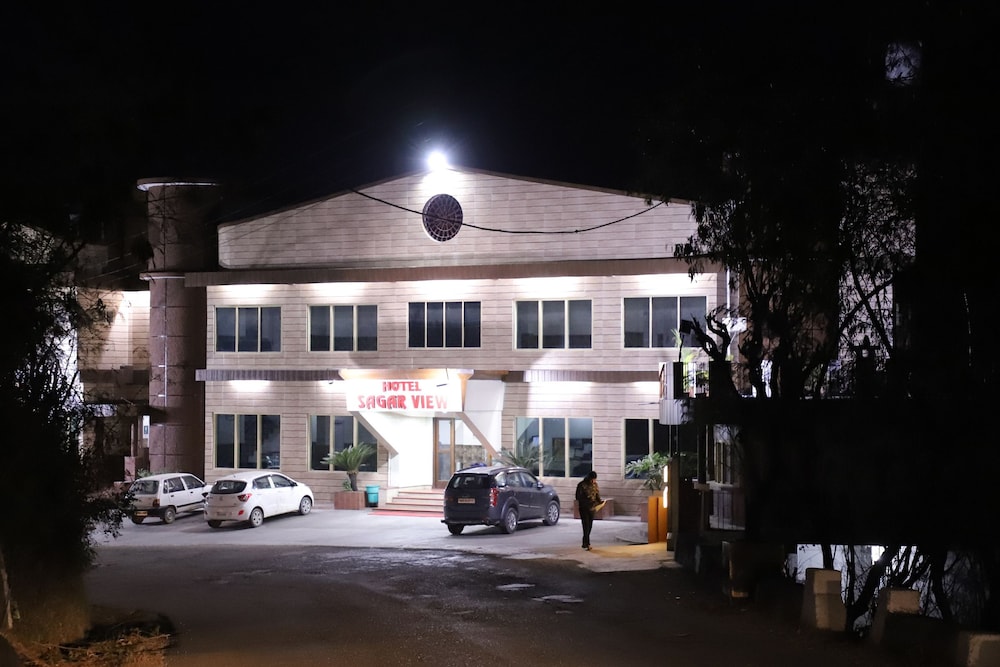 Hotel Sagar View in Bilaspur, India